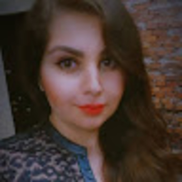 Meet your Posher, Samira - Picture 1 of 1